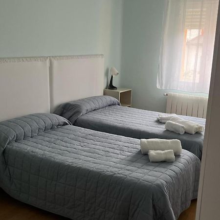 Vivienda Al Pie Del Castillo Burgo Eksteriør billede
